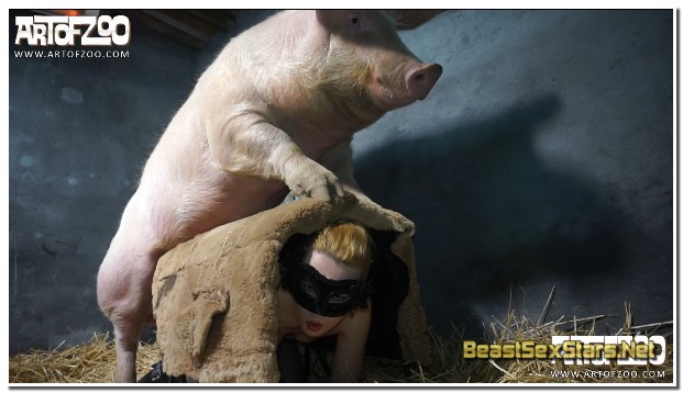 Category: Pig Extreme Sex, woman And The Pig, Boar Fuck, Woman Fucked By .....
