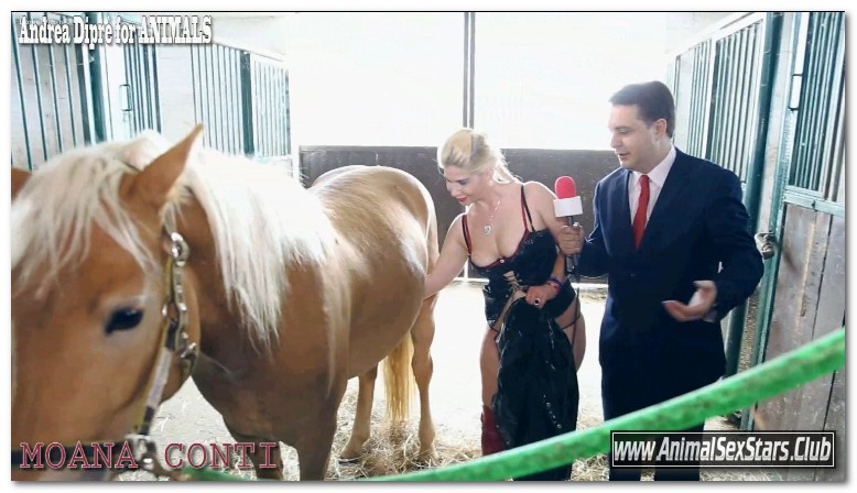 102 - Andrea Dipre Moana Conti give a blowjob horse